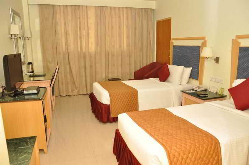 Gokulam Park Sabari-Siruseri Sipcot Chennai Extérieur photo
