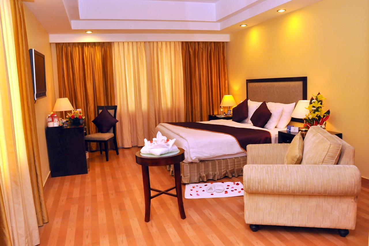 Gokulam Park Sabari-Siruseri Sipcot Chennai Extérieur photo